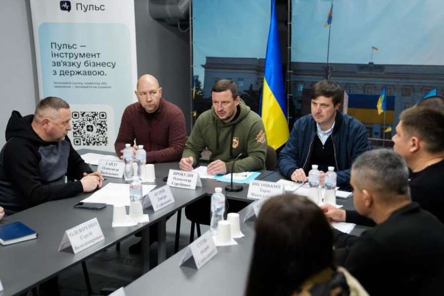 Проблемні питання аграріїв Херсонщини та Миколаївщини: голова Комітету з питань аграрної та земельної політики Олександр Гайду здійснив робочий візит до регіонів