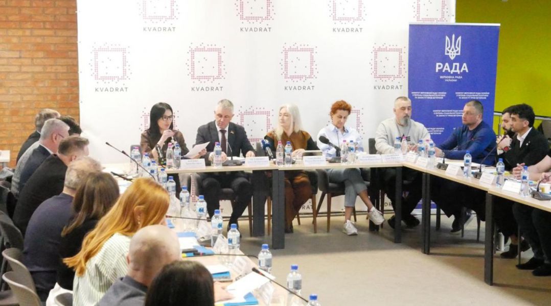 Розвиток мережі ветеранських просторів у громадах: відбулося виїзне засідання круглого столу профільного Комітету