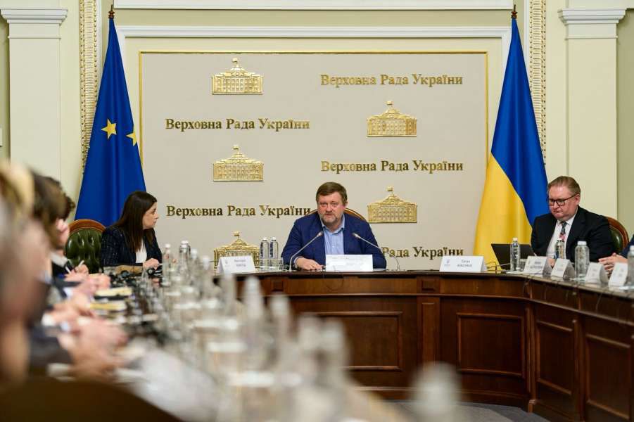 Робоча група Ради ЄС з питань розширення (COELA) здійснила перший візит до України, зокрема до Верховної Ради України 