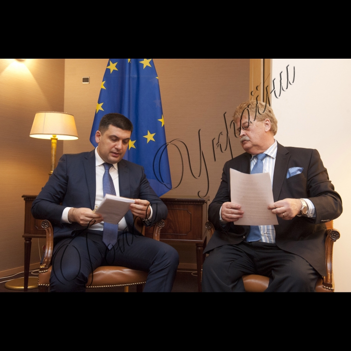 Візит Голови Верховної Ради України до Європейських інституцій  (м. Брюссель).
Європейський парламент.
Зустріч з  Головою Комітету Європейського Парламенту з питань  закордонних справ Е. Броком.
