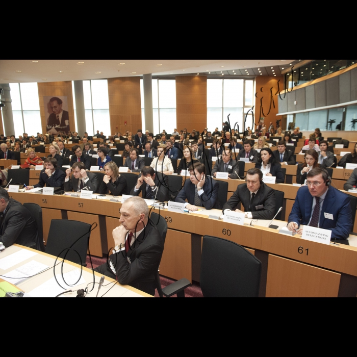 Візит Голови Верховної Ради України до Європейських інституцій (м. Брюссель).
Володимир Гройсман і Голова Комітету Європейського Парламенту з питань закордонних справ Е.Брок взяли участь у засіданні Комітету Європейського Парламенту з питань закордонних справ.
Українська делегація.
