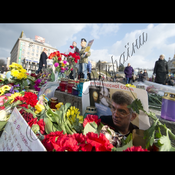 Акція пам'яті російського політичного діяча Бориса Нємцова на Майдані Незалежності у Києві.