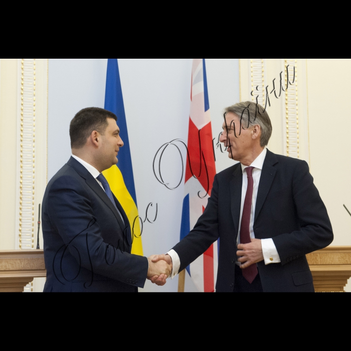 Зустріч Голови Верховної Ради України Володимира Гройсмана з Державним секретарем з закордонних справ і справ Співдружності Сполученого Королівства Великої Британії та Північної Ірландії Філіпом Хаммондом.