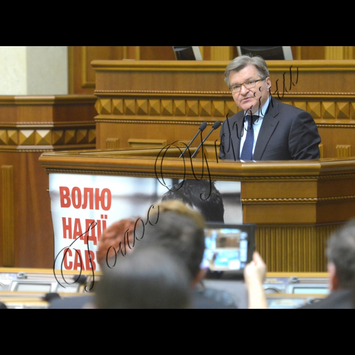 Парламентські слухання на тему: «Роль, значення та вплив громадянського суспільства на формування етнонаціональної політики єдності в Україні». Голова Комітету Верховної Ради України з питань прав людини, національних меншин і міжнаціональних відносин Григорій Немиря