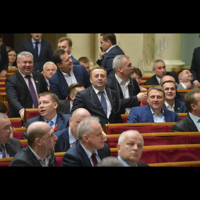 Пленарне засідання Верховної Ради України.
Фракція «Блок Петра Порошенка».