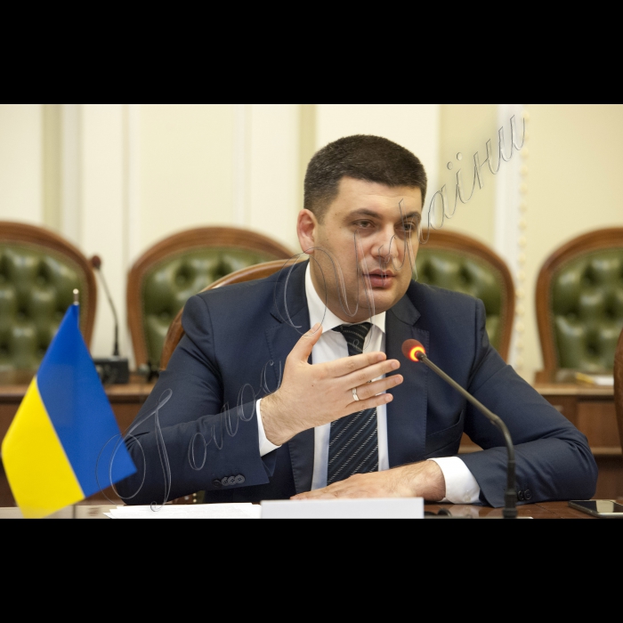 Зустріч Голови Верховної Ради України Володимира Гройсмана з делегаціями Комітету з питань бюджету на чолі з Жаном Артуі та Підкомітету з питань безпеки та оборони Комітету у закордонних справах Європейського Парламенту на чолі з Анною Фотигою.