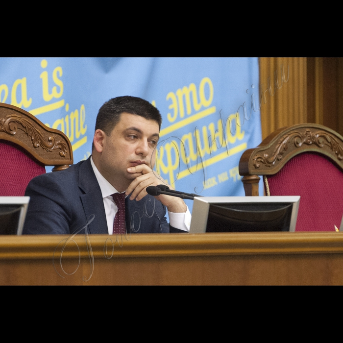 Вечірнє засідання Верховної Ради України.
Голосування за Проект Закону «Про внесення змін до закону України «Про акціонерні товариства» (щодо виплати дивідендів акціонерним товариством).