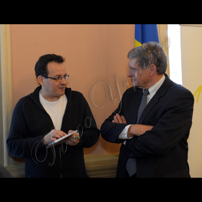 Київ. Відбулась зустріч депутатів Коаліції Верховної Ради України з колишнім віце-прем’єром, міністром фінансів та головою Національного Банку Польщі Лешеком Бальцеровичем. 