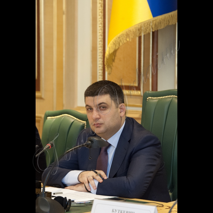 15 травня 2015 Під головуванням Голови ВР України Володимира Гройсмана відбулося чергове засідання Конституційної комісії.