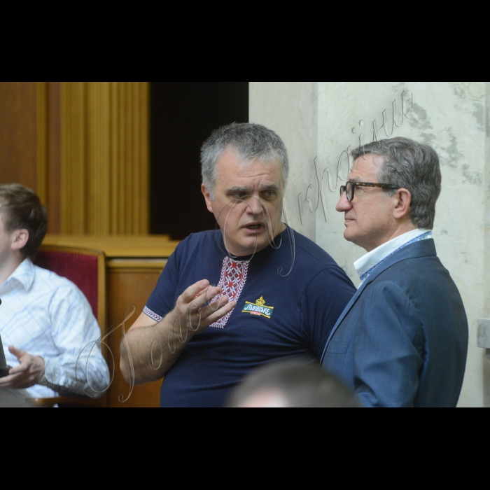 21 травня 2015

Пленарне засідання ВР.
Олексій Скрипник САМ, Сергій Тарута ОП