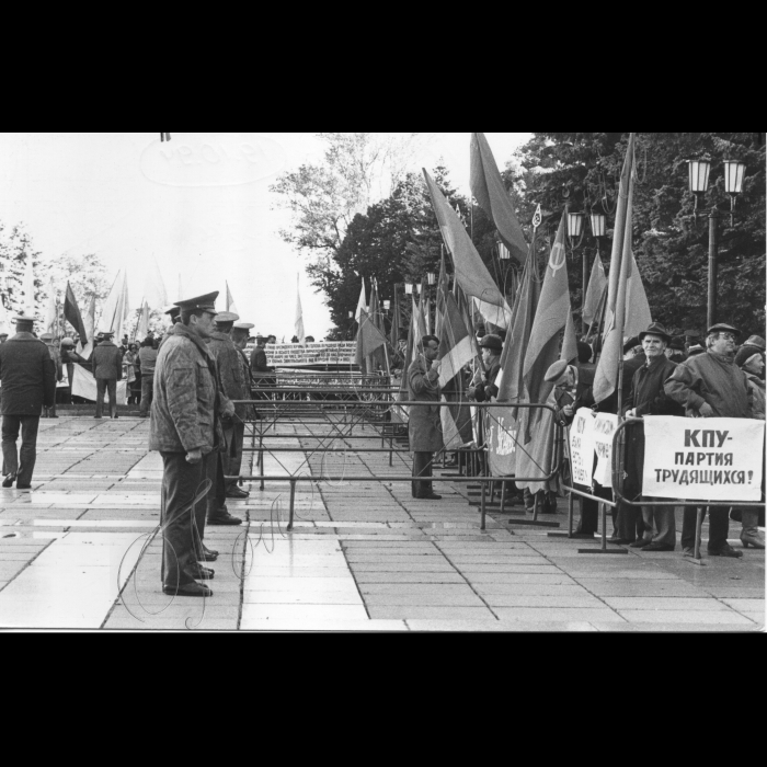 Мітинг біля ВР, міліція