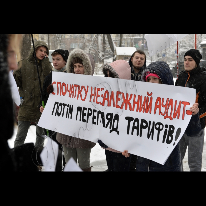 5 лютого 2015
Біля Департаменту транспортної інфраструктури КМДА відбулась акція громадських активістів під гаслом
