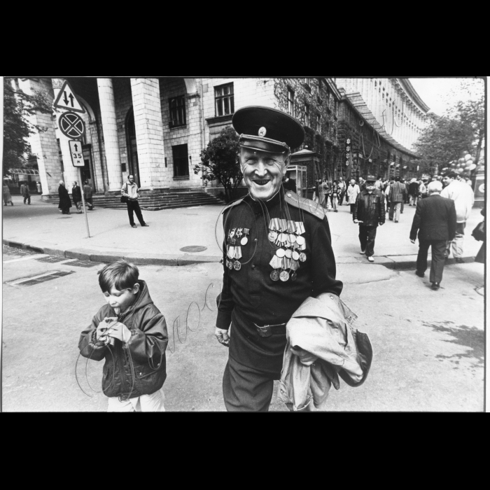 01.05.1995. Першотравнева демонстрація, ветеран