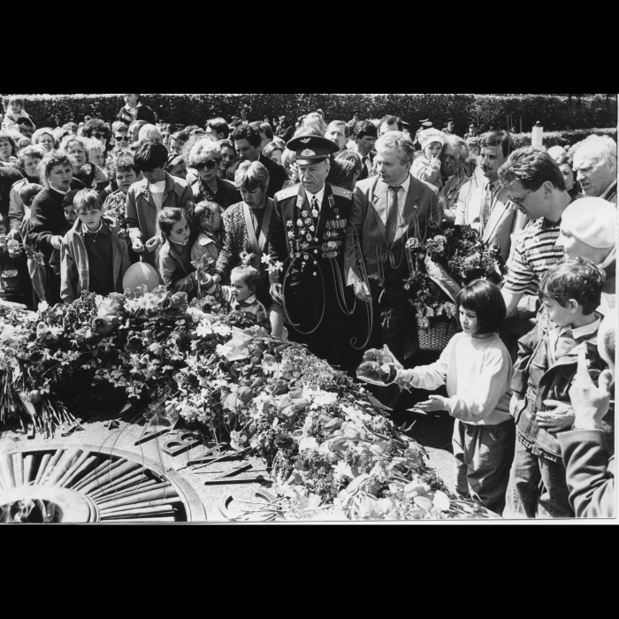 09.05.1995. Святкування Дня Перемоги над фашизмом, ветеран