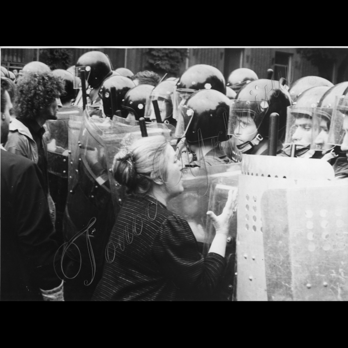 18.07.1995 . День похорону Патріарха Володимира .