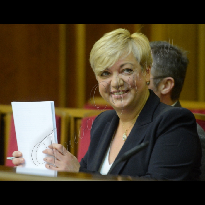 16 січня 2015. Пленарне засідання ВР. Звіт голови нацбанку Валерії Гонтарєвої