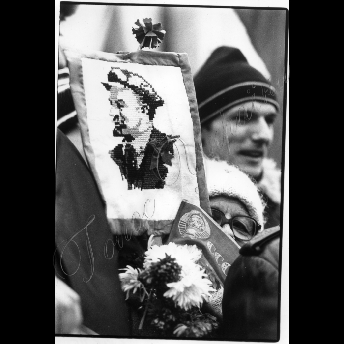07.11.1995.
Мітинг на Майдані до річниці початку Великої Жовтневої революції, Ленін