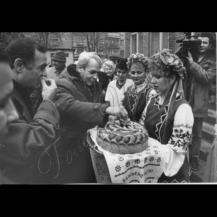 17.11.1995. Україно-кубинський медичний центр
