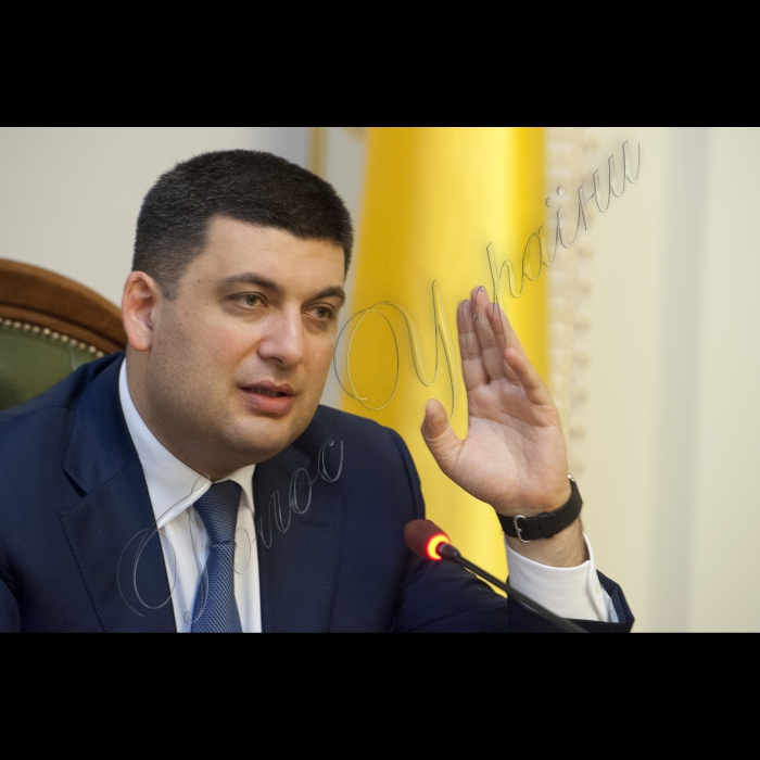 05 червня 2015
Голоа ВР України Володимир Гройсман привітав журналістів з їхнім професійним святом.