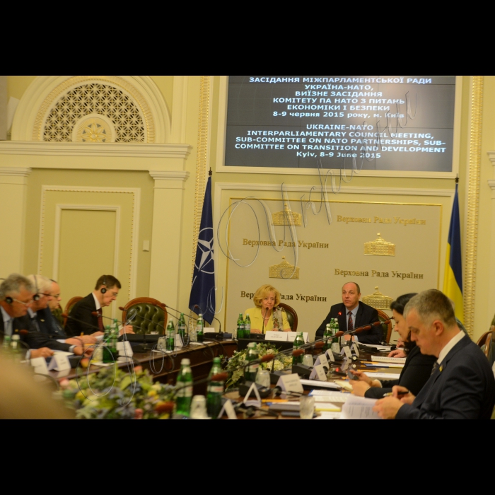 8 червня 2015
Відбулося засідання Міжпарламентської Ради Україна-НАТО. Вступне слово першого заступника голови Верховної Ради України, співголови Міжпарламентської Ради Україна-НАТО Андрія Парубія та співголови Міжпарламентської Ради Україна-НАТО від ПА НАТО Рейнел Андрейчук.