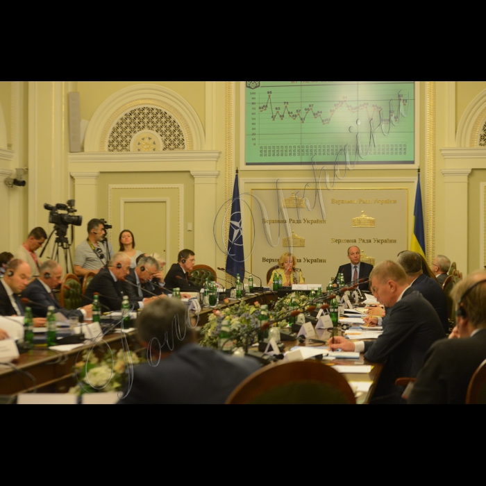 8 червня 2015
Відбулося засідання Міжпарламентської Ради Україна-НАТО. Вступне слово першого заступника голови Верховної Ради України, співголови Міжпарламентської Ради Україна-НАТО Андрія Парубія та співголови Міжпарламентської Ради Україна-НАТО від ПА НАТО Рейнел Андрейчук.