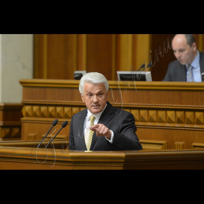 25 грудня 2014 р. Пленарне засідання Верховної Ради. Володимир Литвин 
