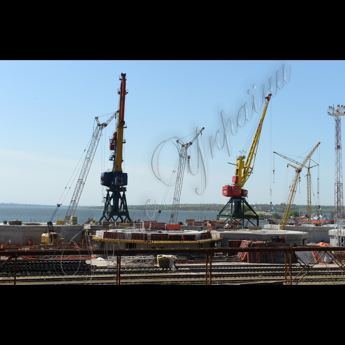21 травня 2015
Місто Миколаїв. ДЕРЖАВНЕ ПІДПРИЄМСТВО