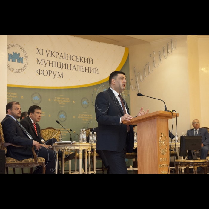 22 червня 2015
Робоча поїздка Голови ВР України Володимира Гройсмана у Одесу.
Участь у засіданні Асоціації міст України (АМУ) у рамках XI  Українського муніципального форуму.
