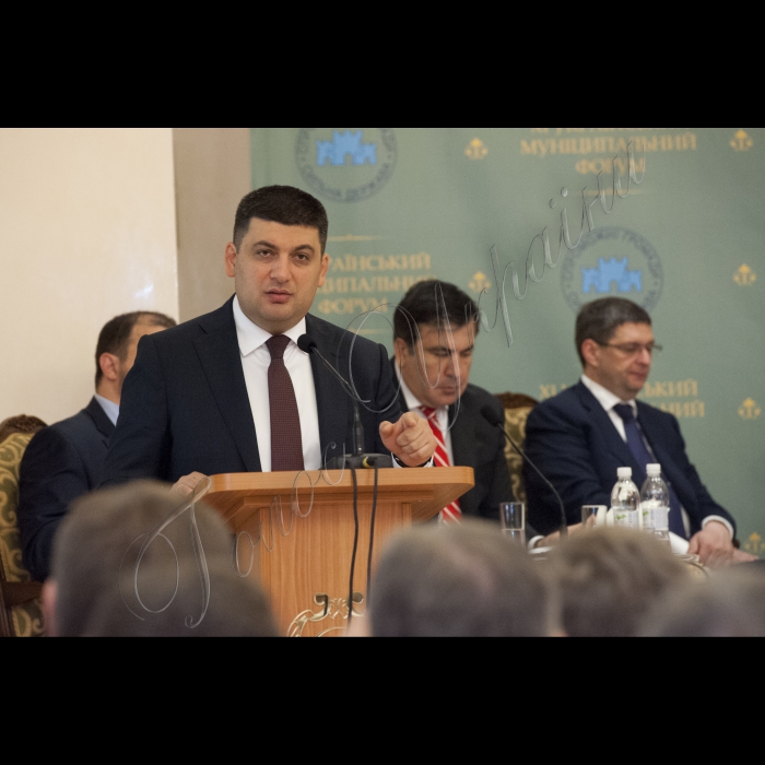 22 червня 2015
Робоча поїздка Голови ВР України Володимира Гройсмана у Одесу.
Участь у засіданні Асоціації міст України (АМУ) у рамках XI  Українського муніципального форуму.
