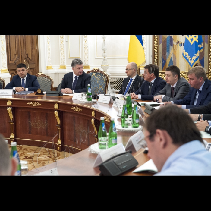 Голова ВР України Володимир Гройсман взяв участь у засіданні Національної ради реформ під головуванням Президента України Петра Порошенка