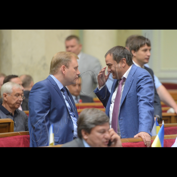 30 червня 2015 р.

Пленарне засідання ВР.
Максим Курячий Андрій Павелко БП