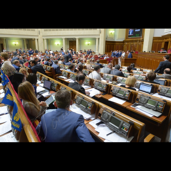 30 червня 2015 р.

Пленарне засідання ВР
