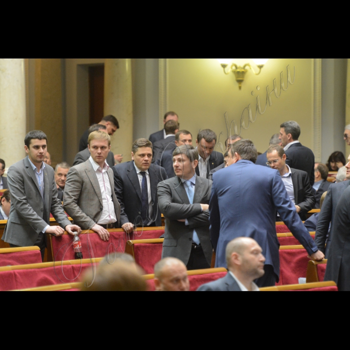 Пленарне засідання (сесія) Парламенту, Верховної Ради України