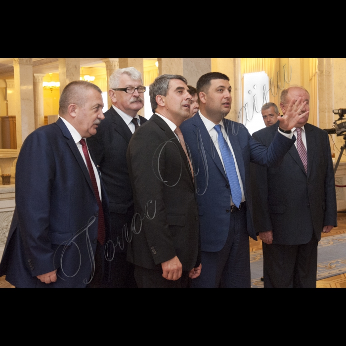 07 липня 2015. Зустріч Голови ВР України Володимира Гройсмана з Президентом Республіки Болгарія Росеном Плевнелієвим
