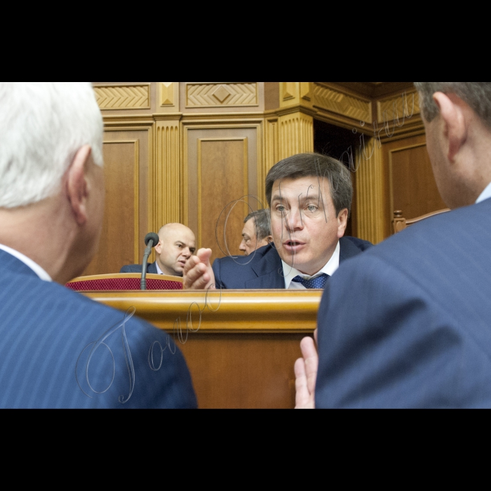 Пленарне засідання ВР
Верховна Рада України прийняла Постанову «Про внесення змін до Постанови Верховної Ради України 