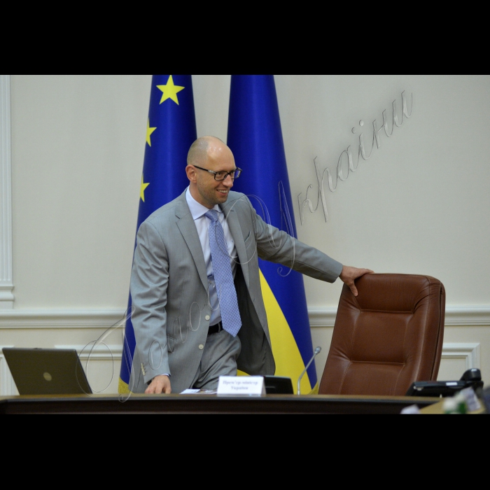 Під головуванням прем’єр-міністра України Арсенія Яценюка відбулось засідання Уряду 