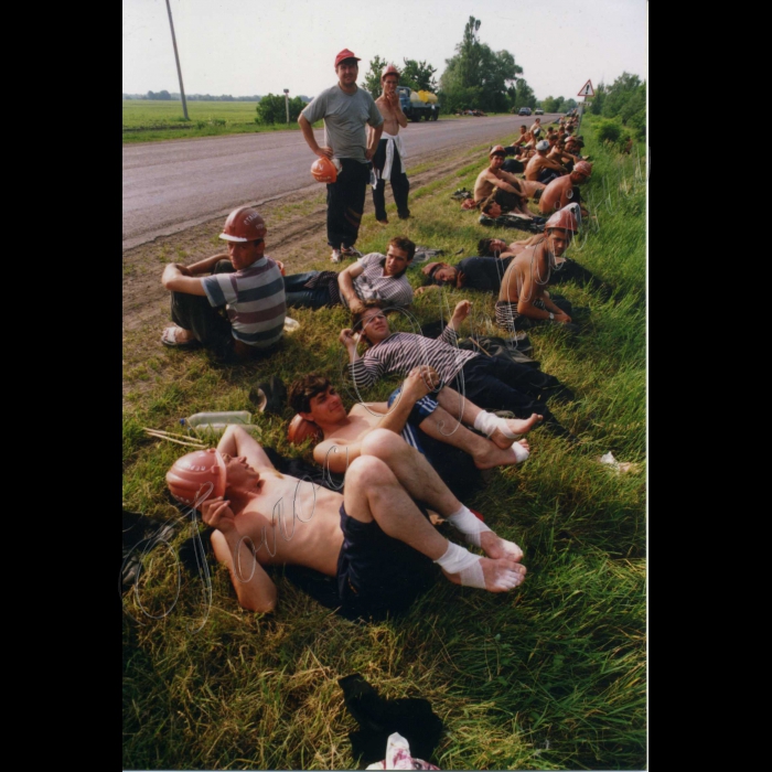 Червень 1998 року.
Піший похід шахтарів на Київ.