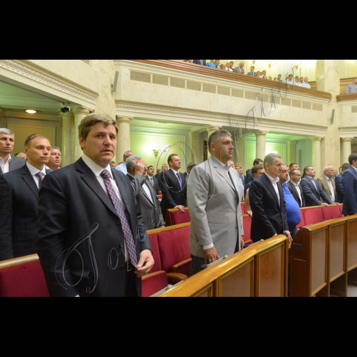 Засідання ВР щодо змін до змін до Конституції.