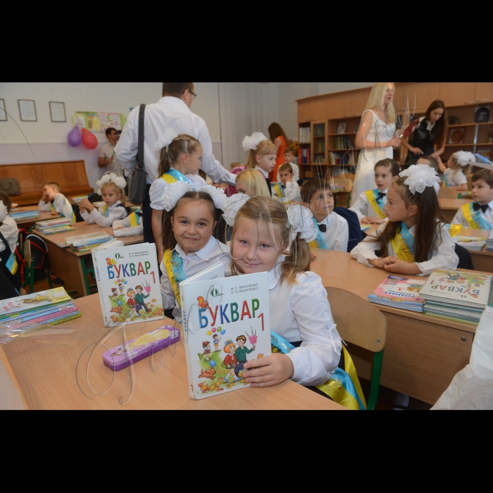 1 вересня 2015
Свято першого дзвоника у столичній гімназії 56 (Печерський район).
