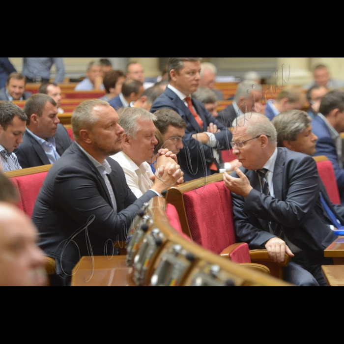 2 вересня 2015 р.

Засідання ВР.
Юрій Артеменко Олег Купрієнко Віктор Вовк РП