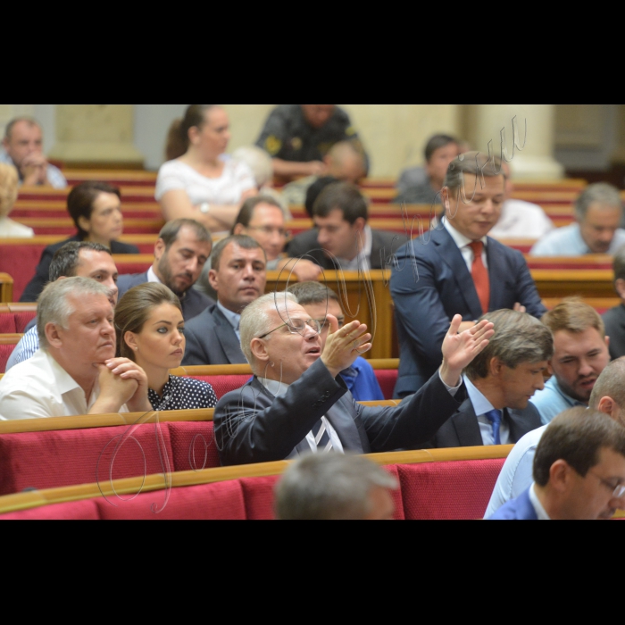 2 вересня 2015 р.

Засідання ВР.
Віктор Вовк РП