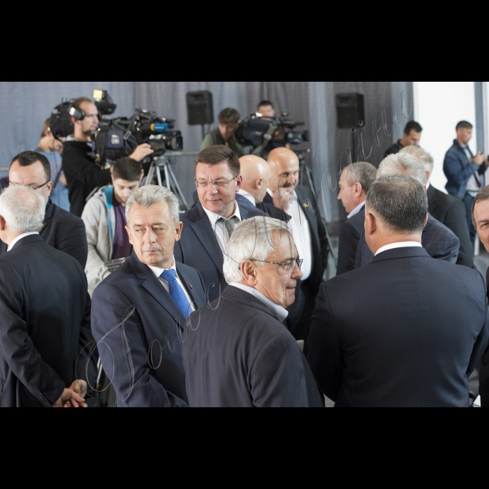 Голова ВР України Володимир Гройсман, Президент Укрїани Петро Порошенко взяли участь у засіданні Ради Регіонального розвитку