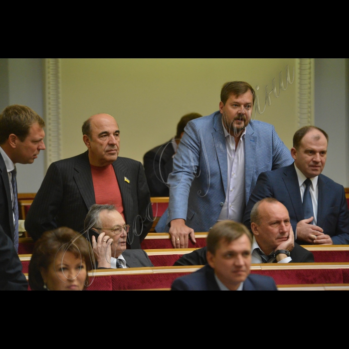 16 вересня 2015 року
Засідання Верховної Ради України.
Вадим Рабінович, Євген Балицький, Дмитро Колєсніков-Опозиційний блок