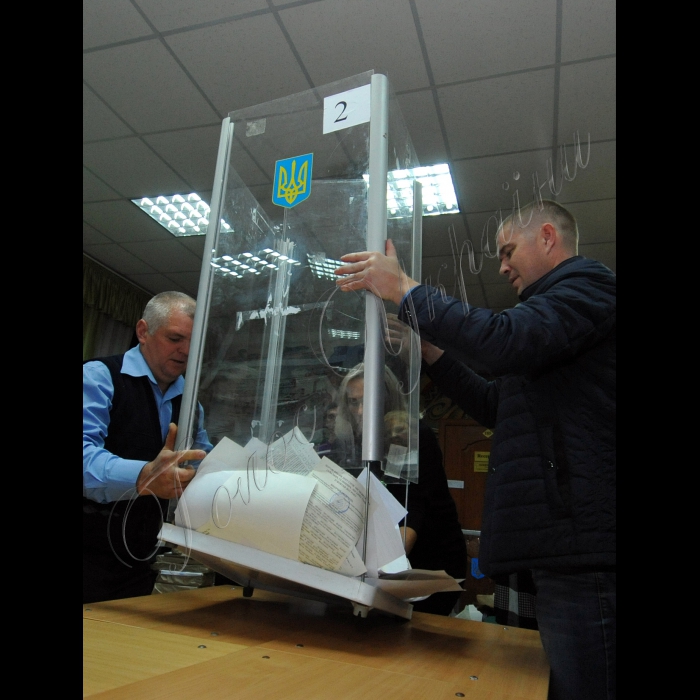 Місто Буча (Київська обл.)чергові вибори депутатів місцевих рад та сільських, селищних, міських голів.
Підрахунок голосів на звичайній виборчій дільниці 321410, ТВО - 33.