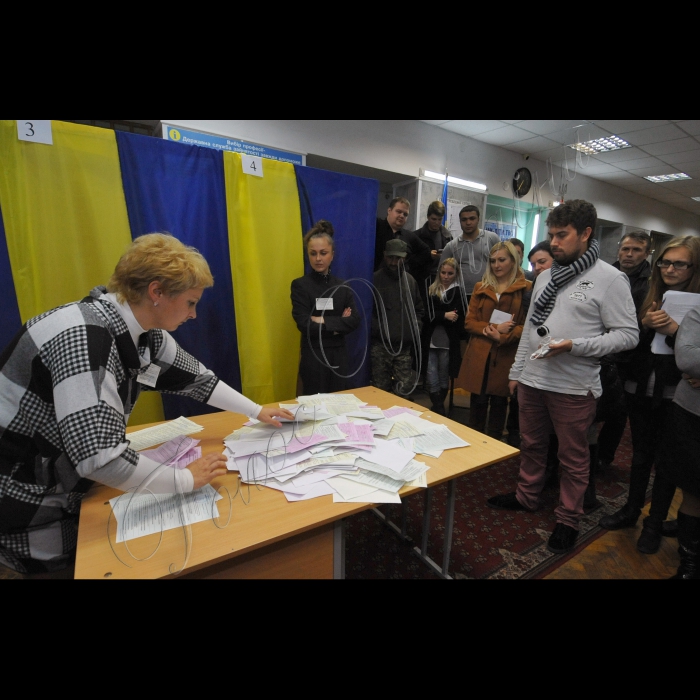Місто Буча (Київська обл.)чергові вибори депутатів місцевих рад та сільських, селищних, міських голів.
Підрахунок голосів на звичайній виборчій дільниці 321410, ТВО - 33.