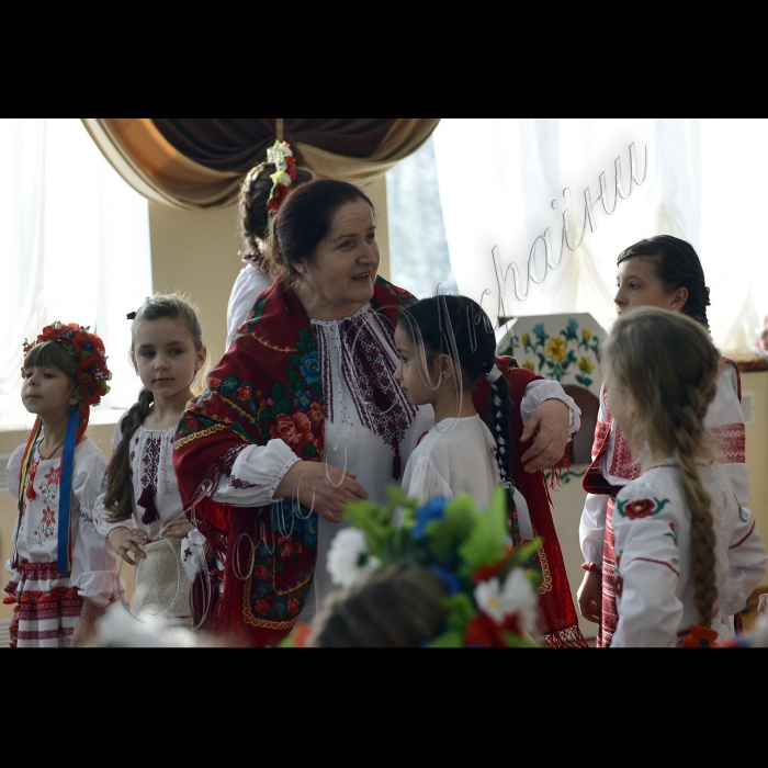 Київ. У державному ліцеї-інтернаті №23 кадети та панянки провели вечорниці  «Бабусина калита». Під час свята разом зі своїми матуся та бабусями виготовляли різні рецепти калити, відтворили українські традиції святкування з ворожінням, киданням чобіт, обмазуванням сажею та стрибками через коцюбу.