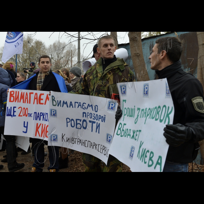 Київ. Біля КП