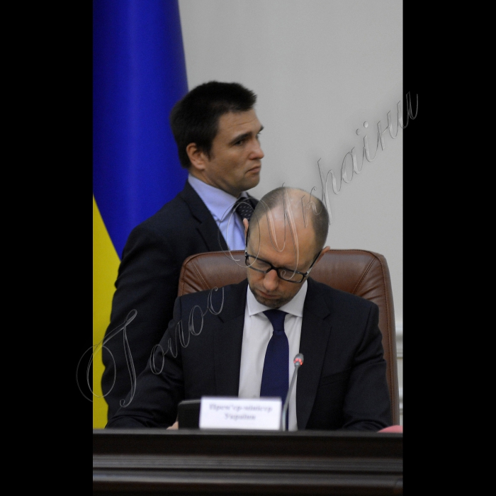 Під головуванням Прем’єр-міністра України Арсенія Яценюка відбулось засідання Уряду.
Прем'єр- міністр Арсеній Яценюк.