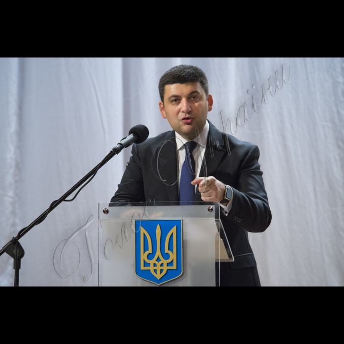 Робоча поїздка Голови ВР України в Івано-Франківськ.
Зустріч з представниками органів місцевого самоврядування і органів виконавчої влади.
Голова ВР України Володимир Гройсман