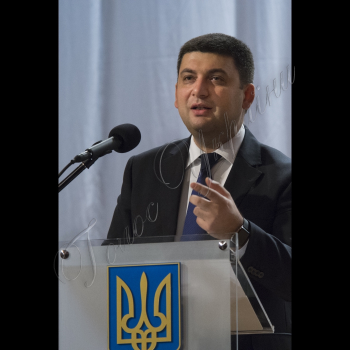 Робоча поїздка Голови ВР України в Івано-Франківськ.
Зустріч з представниками органів місцевого самоврядування і органів виконавчої влади.
Голова ВР України Володимир Гройсман